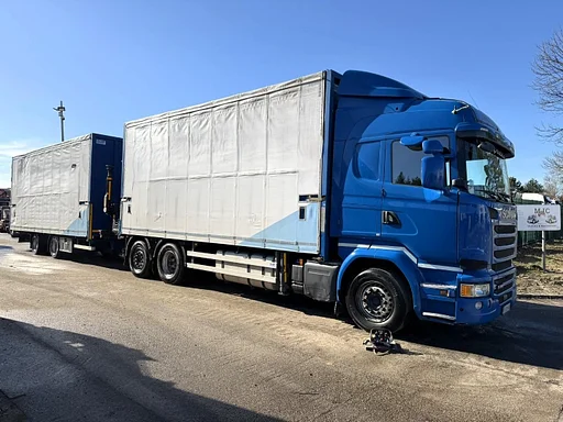 Scania R450 6x2 PRITSCHE + KRAN FASSI F365 (4x) + RADIO - RETARDER + ROYEN 2-AXLE TRAILER - BE TRUCK