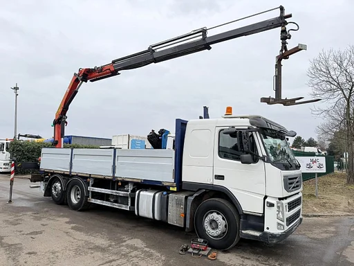 Volvo FM 460 EEV - 6x2 + CRANE PK 18502 SH B (3x) + ROTATOR - LIFT + STEERING AXLE - RADIO - I-SHIFT - 6m65 PLATFORM - 13L ENGINE - GOOD CONDITION