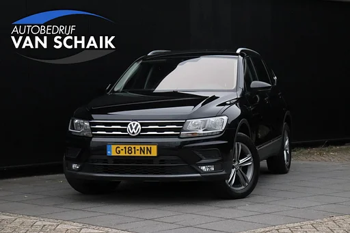 Volkswagen Tiguan Allspace 1.5 TSI Comfortline Business | DSG | vontatóautó | STOELVERW. | PDC | CRUISE | NAVI |