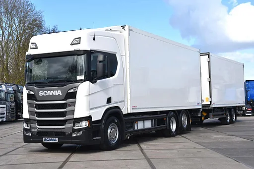 Scania R500 NGS 6x2*4 + SCHMITZ SCB*C2 - NEW TACHO - RETARDER - 571 TKM - PARK. AIRCO - WHEELBASE: 475 CM - ELEVATORS - LED - TOP CONDITION -