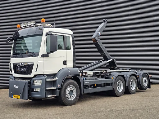 MAN TGS 35.500 8x4-4 BL / 30T HOOKLIFT / ABROLKIPPER