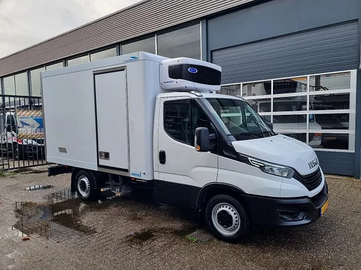 Iveco Daily 35S16 Hi-Matic Koelkoffer Carrier Xarios 5 ST 380V +20C/-20C Euro 6E