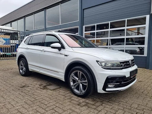 Volkswagen Tiguan Allspace R-Line 7 Zits 2.0 benzine 4Motion 180 pk