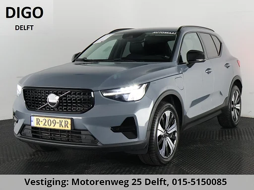 Volvo XC40 1.5 T5 PLUG-IN HYBRID+ DARK. ACCU 90% GAR. 9-2032* auto da rimorchio . DODE HOEKDETECTIE . HARMAN KARDON . STUUR & sedili riscaldati .