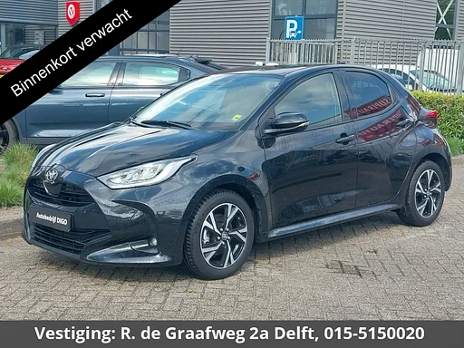 Toyota Yaris | Apple Carplay & AndroidAUTO | kamera | Adapt.Tempomat | Privacy Glass | 1.5 Hybrid 115 Dynamic