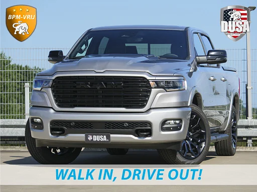 Dodge RAM | 1500 | Laramie | Sport | 3.0L I6 Hurricane | Crew Cab | 4X4 | BPM-VRIJ | Panorama | Billet Silver | SPORT Getoonde accessoires zijn verkrijgbaar tegen meerprijs