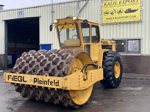 BOMAG BW-212 Padfoot Compactor Roller German Machine 12 Ton Good Condition