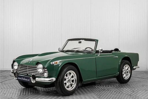 Triumph TR4