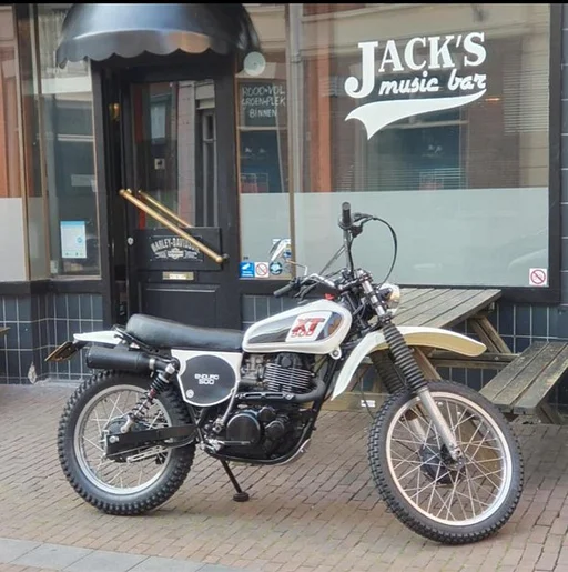 Yamaha XT500 der beste am markt, total überholt neu ausgeliefert in NL, alle Rechnungen dabei von überholung Rahmen verzinkt