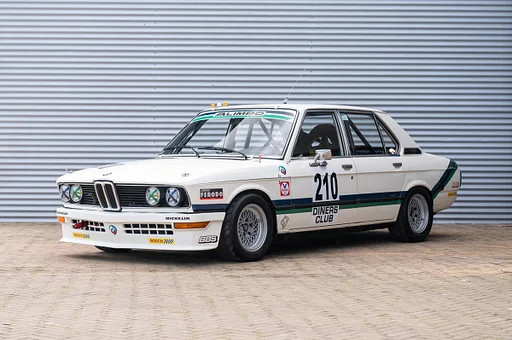 BMW 530 5-SERIE 530i 1B Historic race car