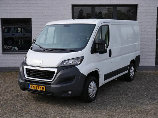 Peugeot Boxer 330 2.2 HDI L1H1 Première Airco Navi Camera