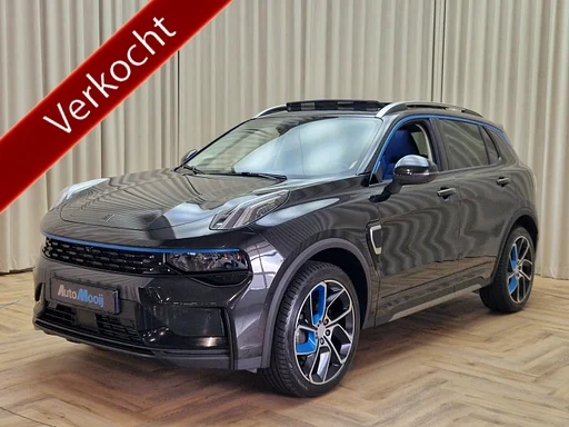 Lynk&Co 01 1.5 Hybride / Zwart / MY 23 FACELIFT / Zwarte Hemel / only 30.572 km / Infinity Sound / 360 macchina fotografica / Tetto Pano / Adaptive Cruise / Memory Seat / Apple Carplay