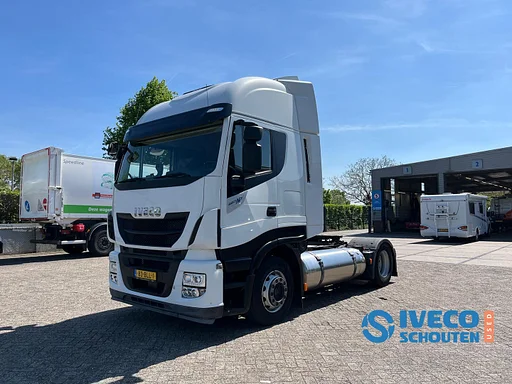 Iveco Stralis AS440S46T/P LNG 4x2 |