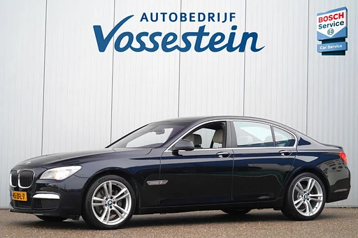 BMW 740 7-serie 740d xDrive / M-package / 132dkm NAP / sedili sportivi / Softclose / Leder / NL-Auto / navigatie