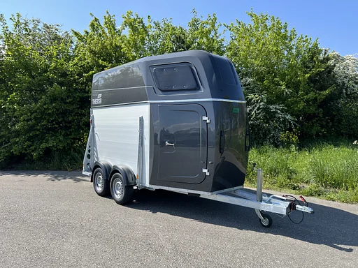 Atec APT 2500 Thensa Limited Edition 2 paards antraciet grijs metallic, met zadelkamer