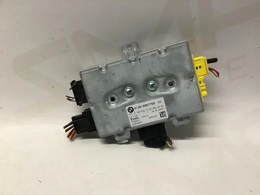 Centrale deurvergrendelings module BMW E61 6135695775901