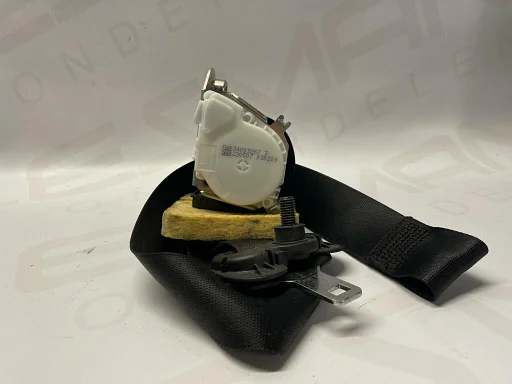 Gordelgeleider linksvoor zwart BMW E92 34003267