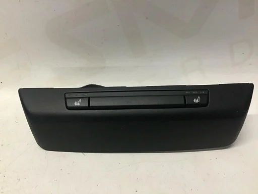 Stoelverwarmingsschakelaar BMW 1-serie E87 LCI 6131696260403