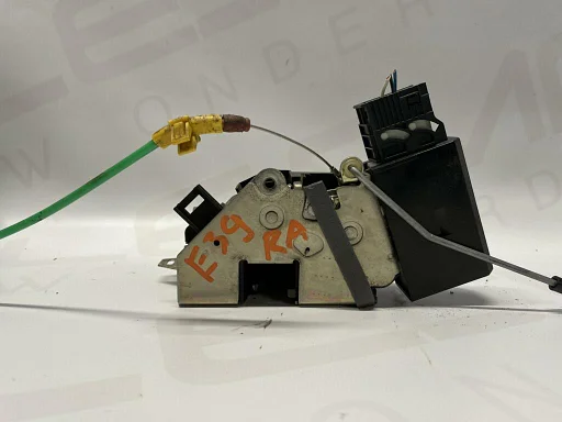Slotmechanisme deur rechtsachter BMW E39 67118352165