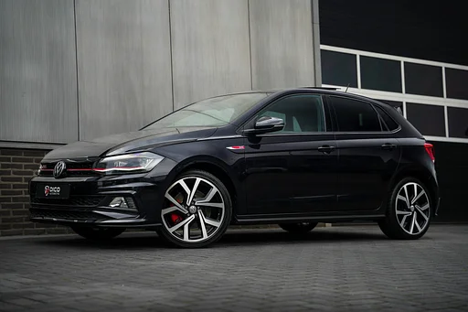 Volkswagen Polo 2.0 TSI GTI 200 pk / Pano-Dak/ Beats-Sound/ Camera/ Sport-Stoelen/ Led-Koplamp/ Adap. Cruise/ Sport-Stoelen/ Stoel.Verw/ 18'' LMV