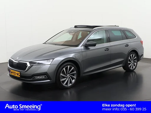 Skoda Octavia Combi 1.4 TSI iV PHEV Style | Panoramadak | Trekhaak | Zondag Open!