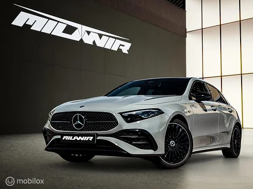Mercedes-Benz A 250 e AMG Line |Pano |Sfeer |ACC |19"