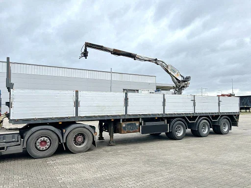 Pacton T3-003 Brick Trailer - Kennis 16000-R Crane