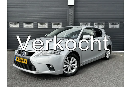 Lexus CT 200h Luxury Line | Leder | camera | dealer maintenance | €8.950,-