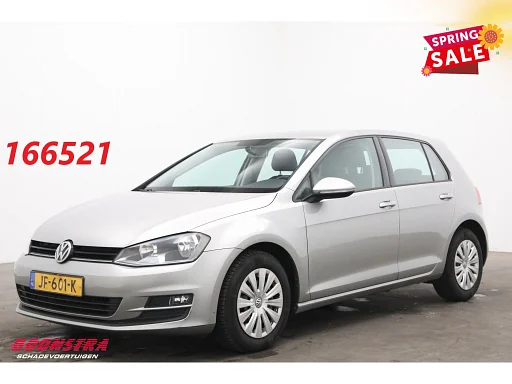 Volkswagen Golf 1.6 TDI Trendline BlueMotion Navi Bluetooth air conditioning Cruise