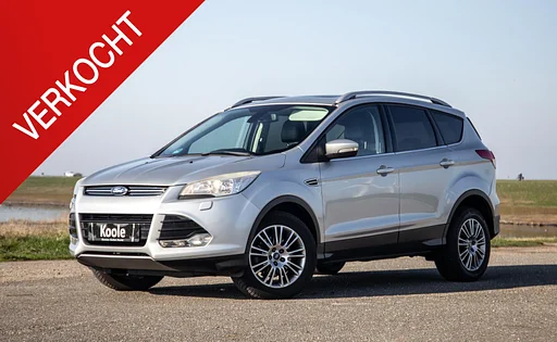Ford Kuga 1.6 Titanium PANORAMA DAK / fűtött ülések / vontatóautó / Sebességtartó automatikaE