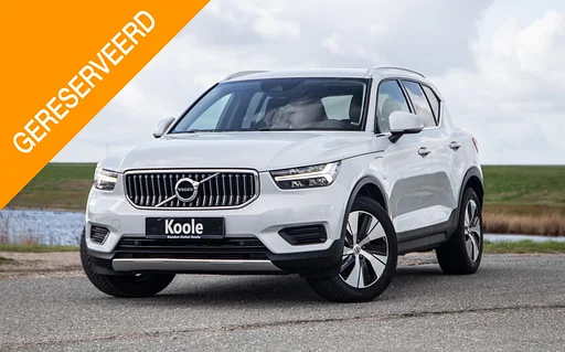 Volvo XC40 1.5 T4 Recharge Inscription automatico / PLUG IN HYBRID / NAVI / sedili riscaldati / macchina fotografica