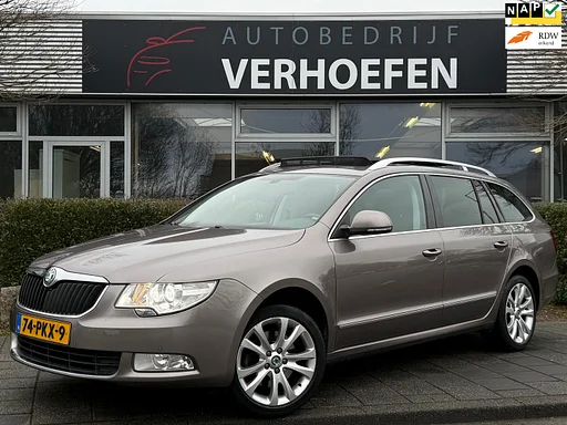 Skoda Superb station wagon 1.4 TSI Ambition Business Line - Tetto Pano - CRUISE / aria condizionata CONTR - xeno - MEMORY SEATS !!