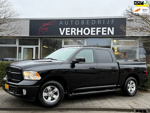Dodge Ram 1500 3.6 V6 Quad Cab 6'4 - PANORAMA - STUUR / STOELVERWARMING - TREKHAAK - PARKEERCAMERA - ALPINE SOUND - NAVIGATIE