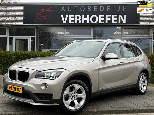BMW X1 SDrive20i Limited Series - automata - NAP KM STAND - xenon - vontatóautó - CRUISE / légkondicionáló - navigatie - tolatóradar