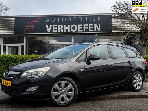 Opel Astra Sports Tourer 1.4 Edition - AIRCO - CRUISE / CLIMATE - PARKEER SENSOREN - ORG NL NAP !