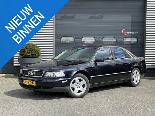 Audi A8 4.2 quattro | Schuif/ Kanteldak | Lederen Bekleding | Afneembare attache remorque | Geen APK |
