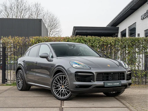 Porsche Cayenne Coupé 3.0 E-Hybrid | Sport-Chrono | Sport-uitlaatsysteem | Bose