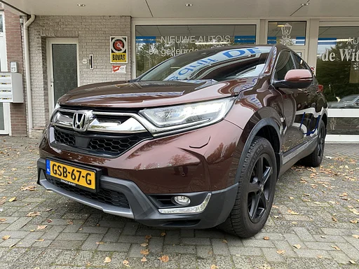 Honda CR-V 1.5 AWD Elegance AUTOMAAT NIEUW Model 24.103 K.M. !!!! Navigatie/Achteruitrijcamera/Climatecontr./Cruisecontr. Adaptive/Led verl./lederen multifunct.stuur/Parkeersens. V+A/Start stop/Stoelverw./L/M velgen 18 Inch met nieuwe vier seizoenenbanden.