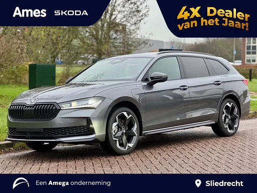 Skoda Superb Combi 1.5 TSI 204pk DSG PHEV Sportline Business | Adaptive cruise control | Panoramadak | Matrix-LED
