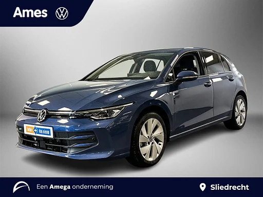 Volkswagen Golf 1.5 eTSI 116pk Life Edition Stoel- en stuurverwarming | Keyless entry | Adaptive Controle de cruzeiro