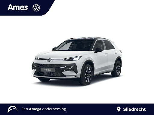 Volkswagen T-Roc 1.5 eTSI 115pk DSG Life First Edition | Dodehoeksensoren | Adaptive Cruise Control | Stoel- en stuurverwarming