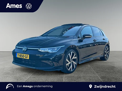 Volkswagen Golf 1.5 150pk eTSI R-Line Business Panoramaschuif-kanteldak | cerchioni 'Bergamo', 18 inch lichtmetaal | Voorstoelen verwarmbaar