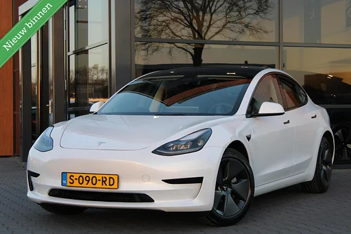 Tesla Model 3 Standard RWD Plus 60 kWh