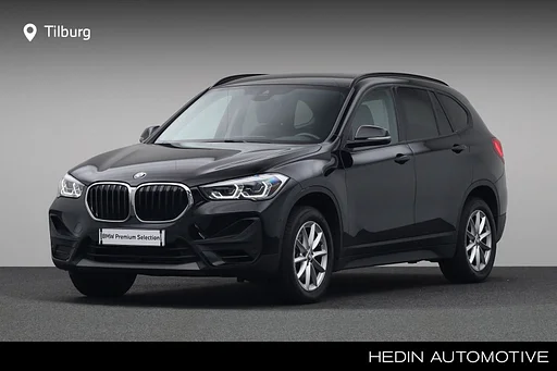 BMW X1 sDrive20i Business Edition Plus | Hifi System | BMW Head-Up Display | PDC Voor/Achter | Cruise Control |