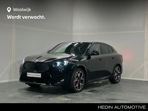 BMW iX2 xDrive30 67 kWh