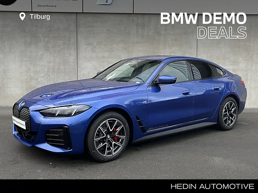 BMW i4 eDrive35 M Sport Edition 70 kWh | Achteruitrijcamera | Comfort Access | Hifi System | M Sportpakket Pro | Parking Assistant | Stuurwielrand Verwarmd |