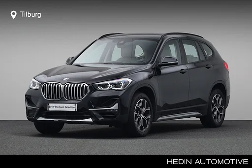 BMW X1 sDrive20i Business Edition Plus | Verwarmde voorstoelen | Cruise Control | auto da rimorchio con afneembare kogel | Hifi System | Head-Up Display