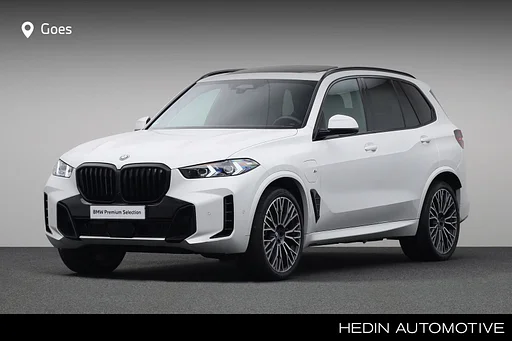 BMW X5 xDrive50e | Glazen Tetto Pano | Hifi System Harman-Kardon | M Sports package | auto da rimorchio con Elektronisch Wegklapbare Kogel | Soft-Close Portieren |