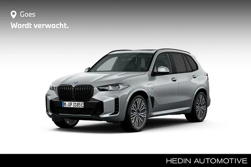 BMW X5 xDrive50e M Sport Pro | Driving Assistant Prof. | Sky Lounge Telhado de pano | carro de reboque | Innovation Pack | Comfrot Pack Plus | Exclusive Pack