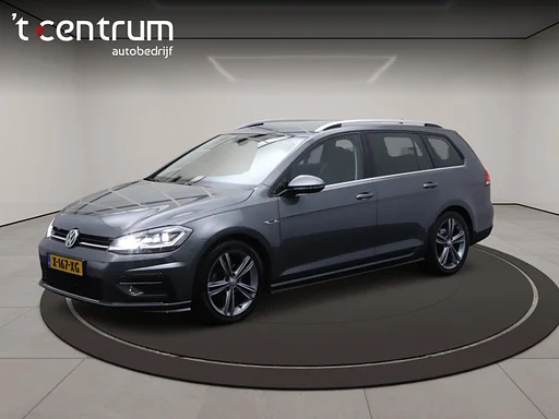 Volkswagen Golf Variant 1.5 TSI 150 PK automatico Highline R-Line Business, Massage, Carplay, auto da rimorchio